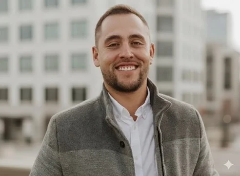 Gabriel Alvarez, Co-founder
